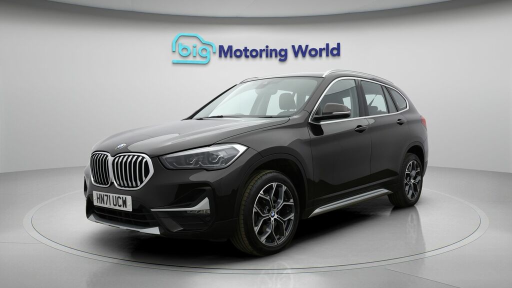 BMW X1 Xline Brown #3