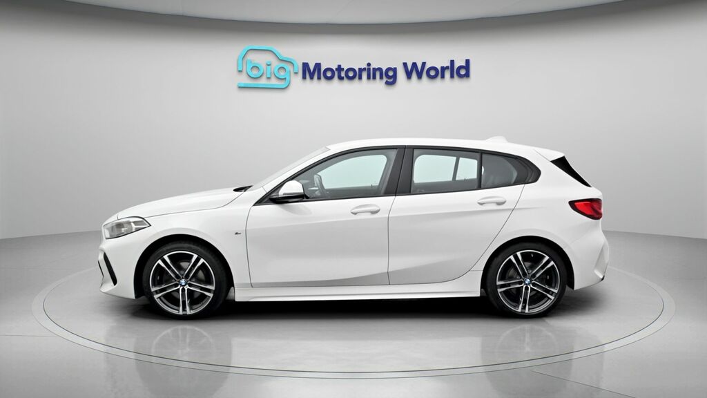 BMW 1 Series M Sport LL24NZF White #4