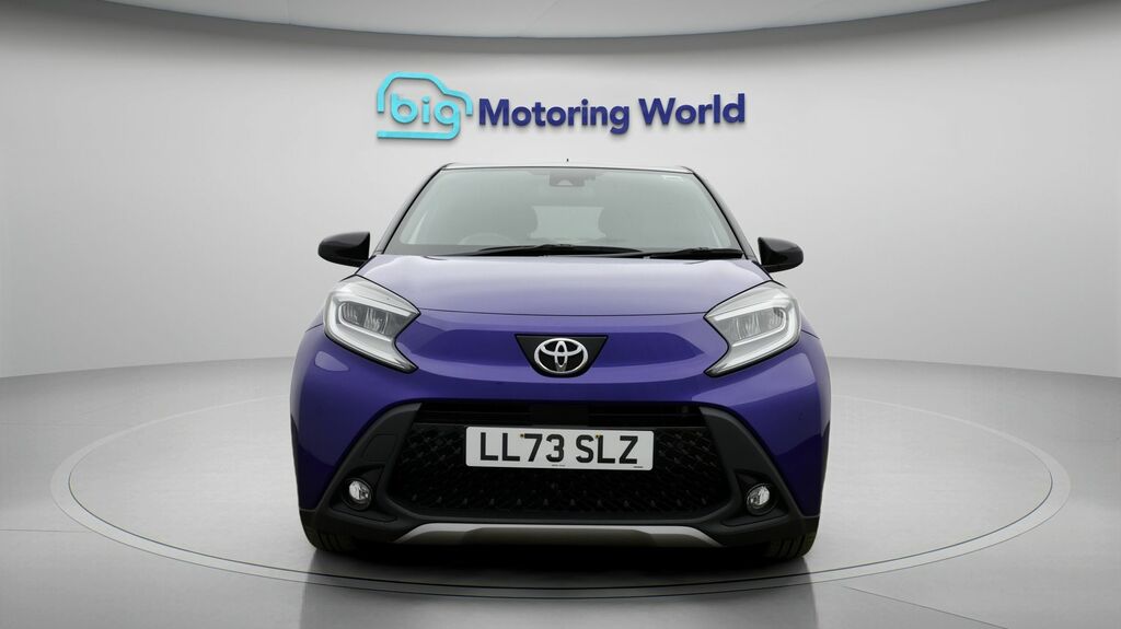 Toyota Aygo X Exclusive Blue #2