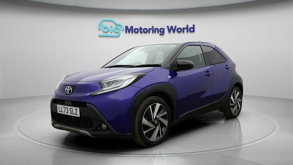 Toyota Aygo X Exclusive Blue #3