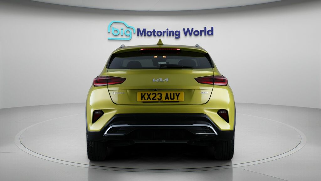 Kia Xceed 3 Yellow #6