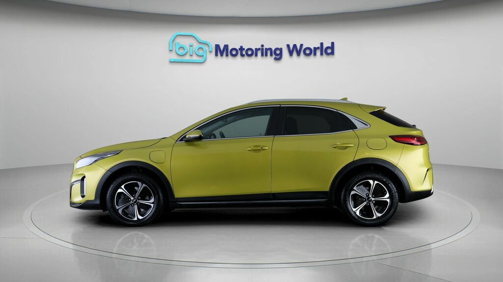 Kia Xceed 3 Yellow #4