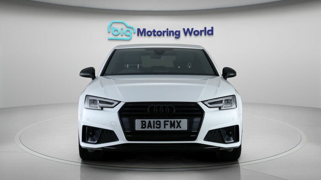Audi A4 Black Edition BA19FMX White #2