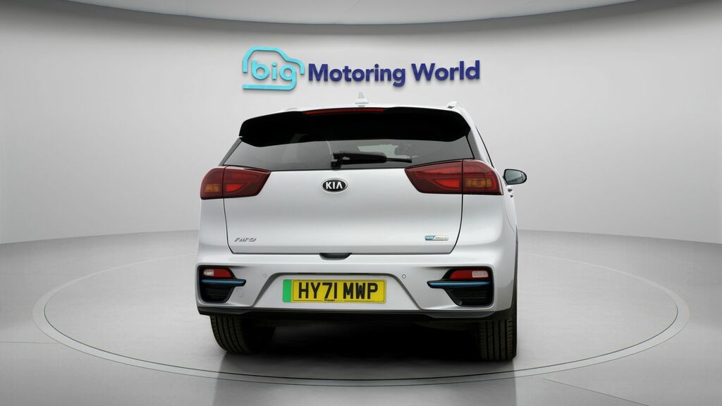 Kia Niro 3 Silver #6