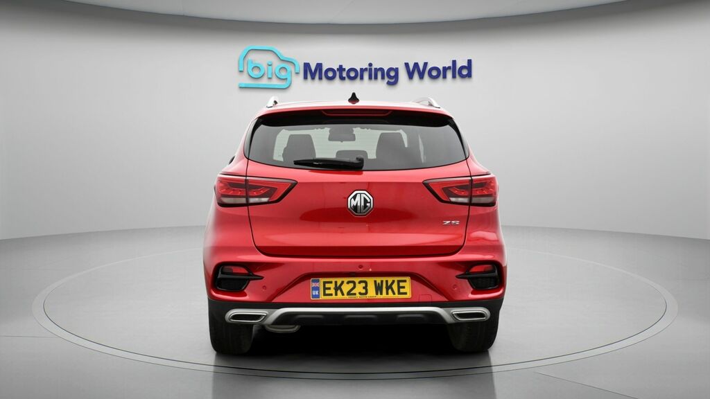 MG ZS Exclusive EK23WKE Red #6