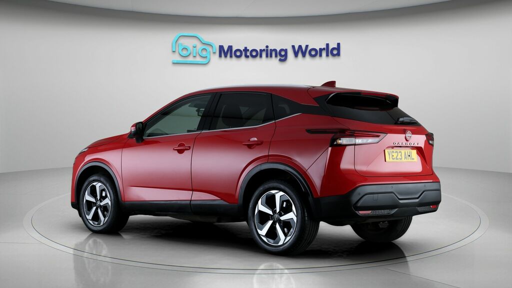 Nissan Qashqai N-connecta YC23AHL Red #5