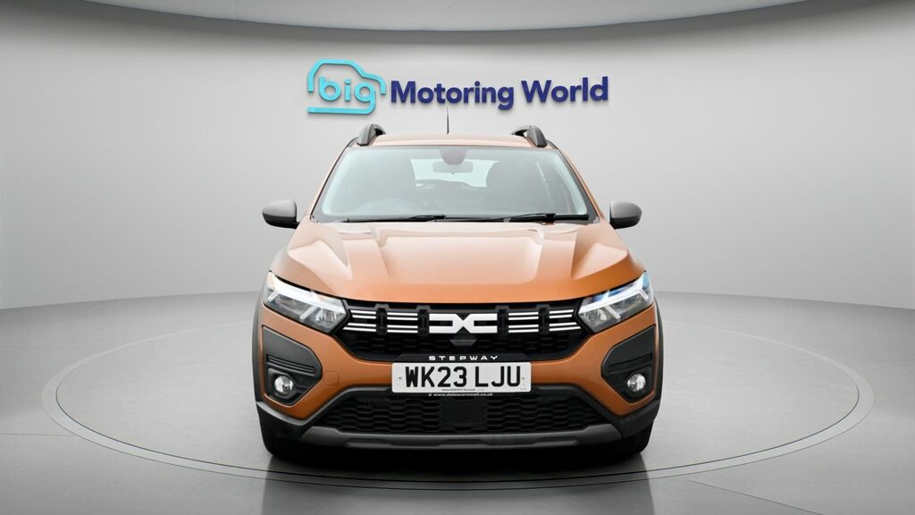 Dacia Sandero Stepway Journey Orange #2