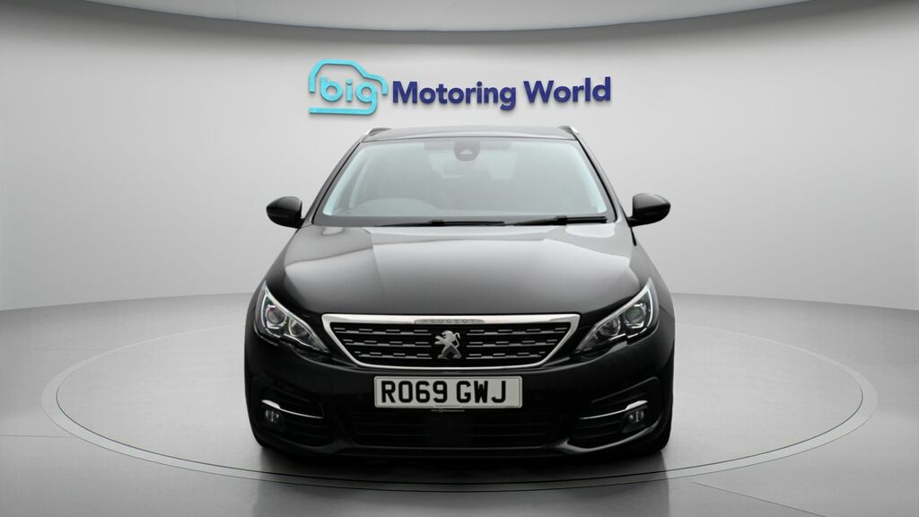 Peugeot 308 SW Gt Line Black #2