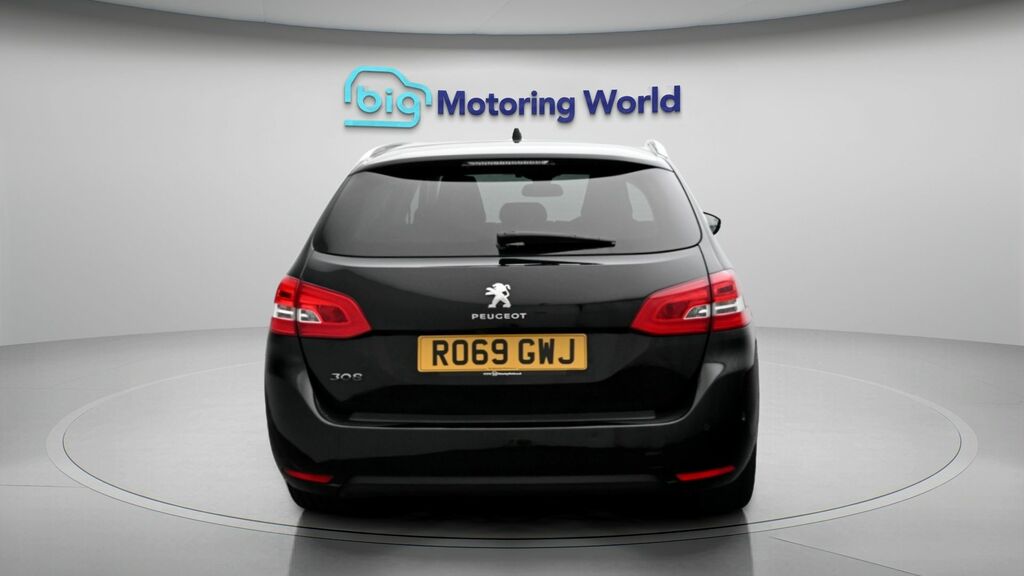 Peugeot 308 SW Gt Line Black #6