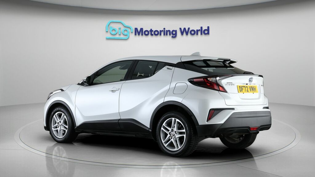 Toyota C-Hr Icon DF72VMH White #5