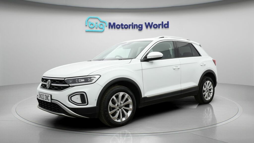 Volkswagen T-Roc Style DN22ZWC White #3