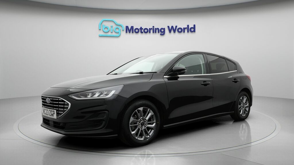 Ford Focus Titanium Black #3