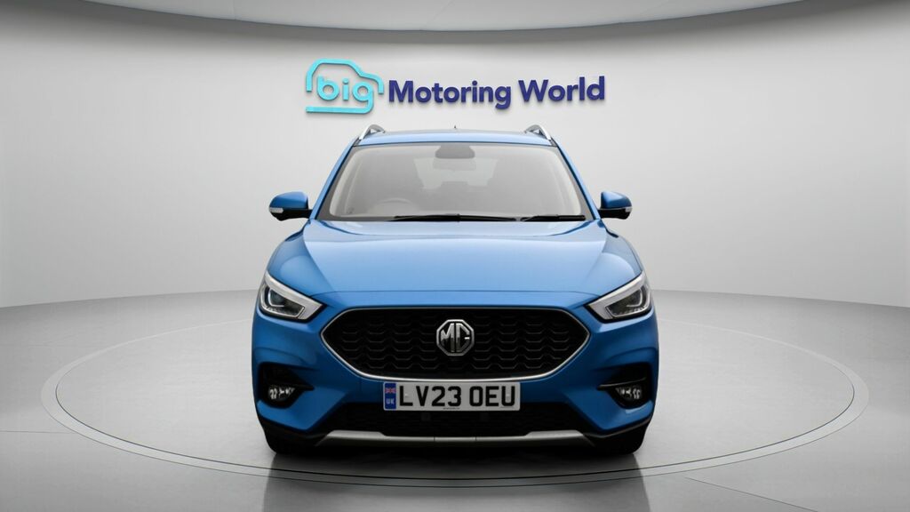 MG ZS Exclusive Blue #2