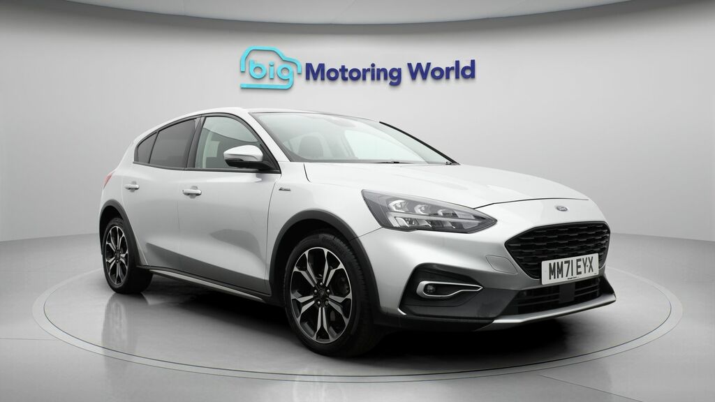 Ford Focus Active X MM71EYX Silver