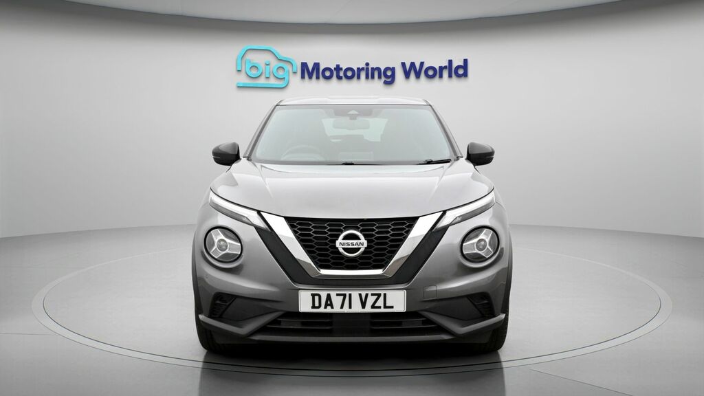 Nissan Juke N-connecta Grey #2