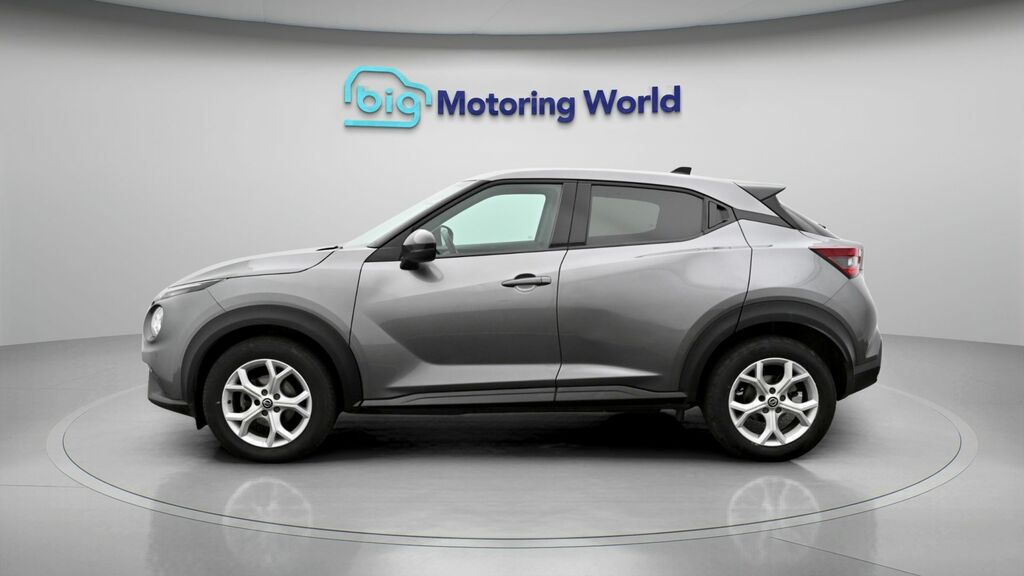 Nissan Juke N-connecta Grey #4