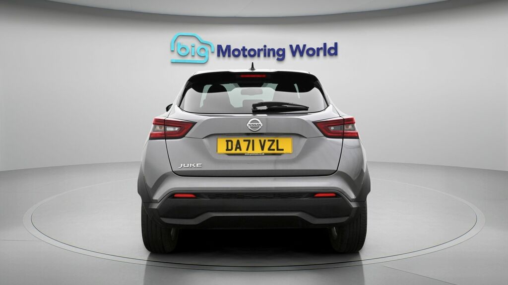 Nissan Juke N-connecta Grey #6