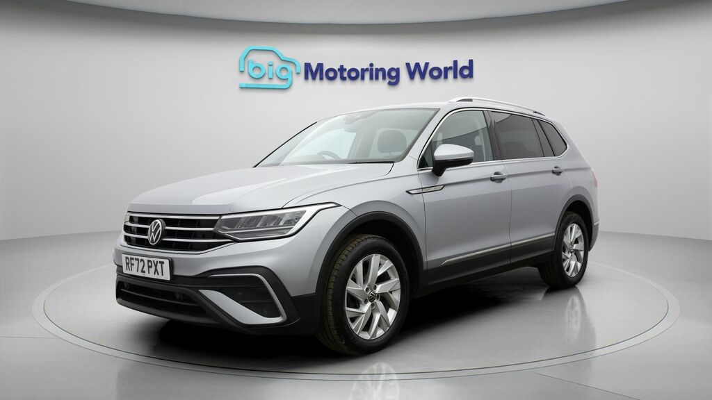 Volkswagen Tiguan Allspace Life RF72PXT Silver #3