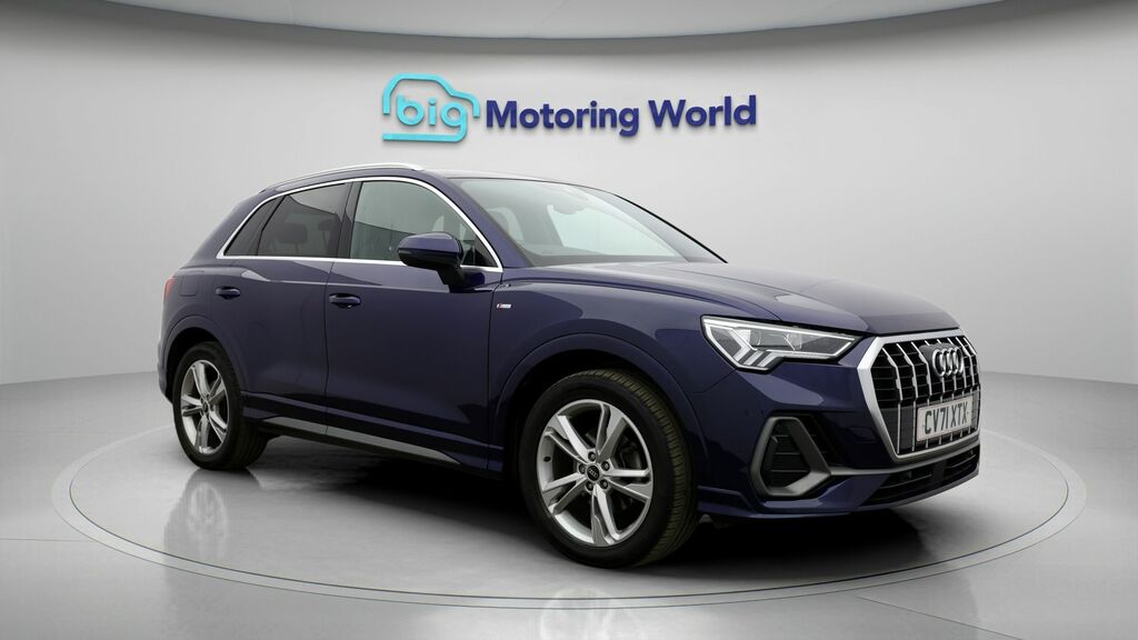 Audi Q3 S Line Blue