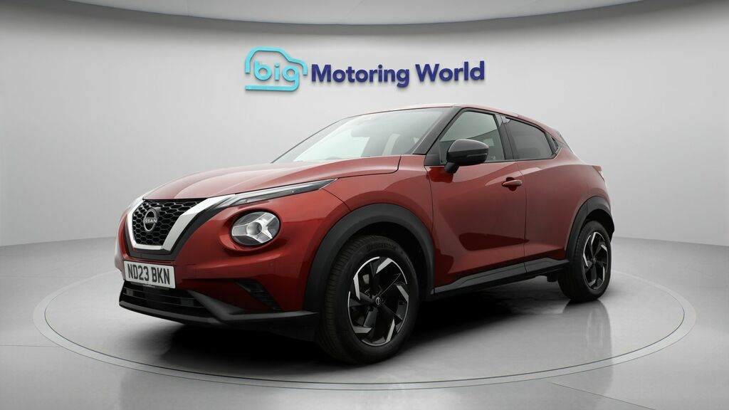 Nissan Juke N-connecta ND23BKN Red #3