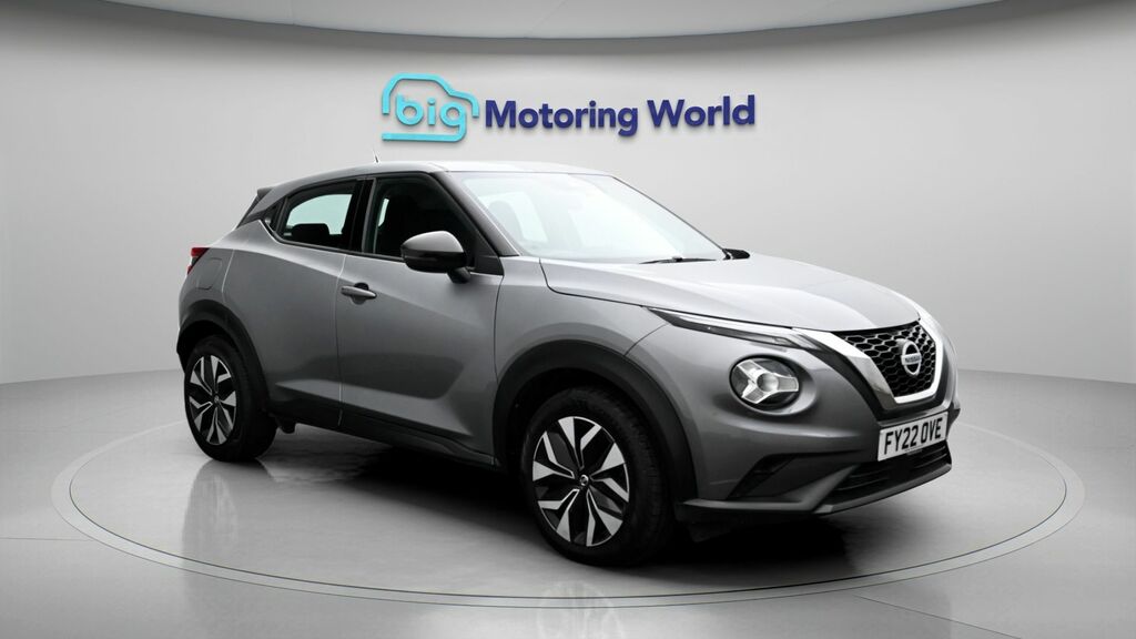 Nissan Juke Acenta Grey