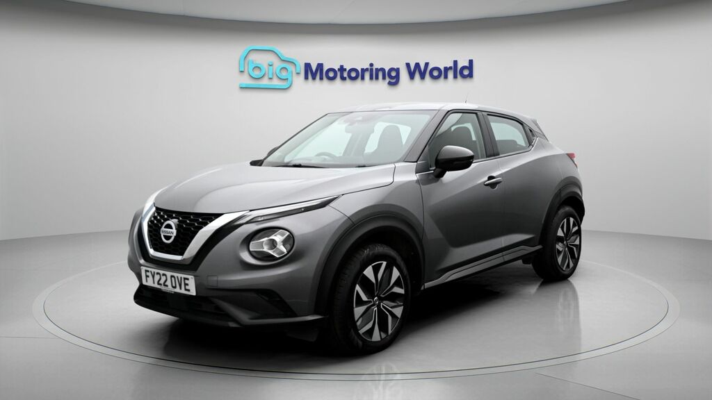 Nissan Juke Acenta Grey #3