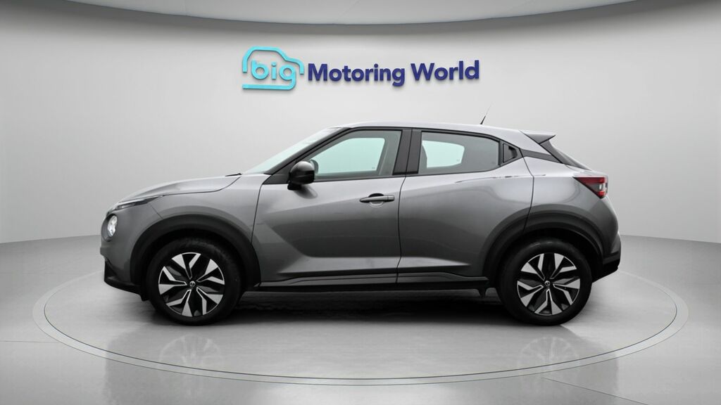 Nissan Juke Acenta Grey #4