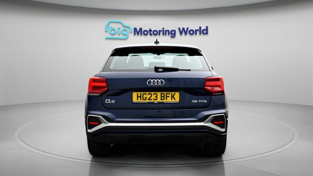 Audi Q2 S Line HG23BFK Blue #6