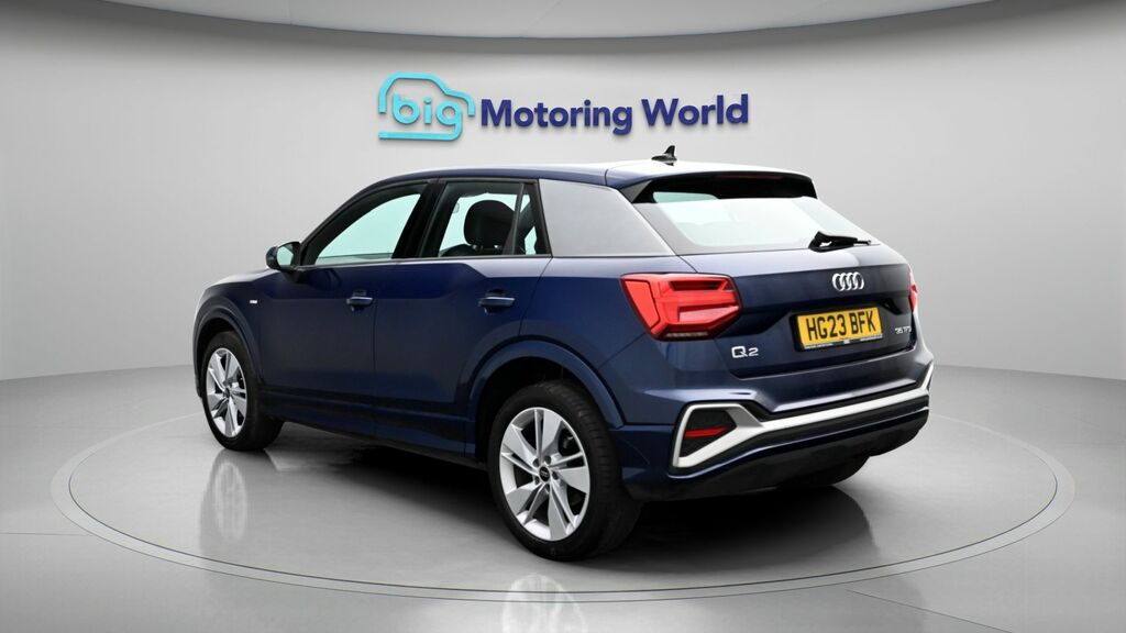 Audi Q2 S Line HG23BFK Blue #5