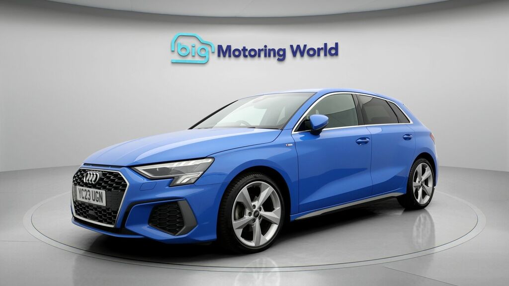 Audi A3 S Line YC23UGN Blue #3