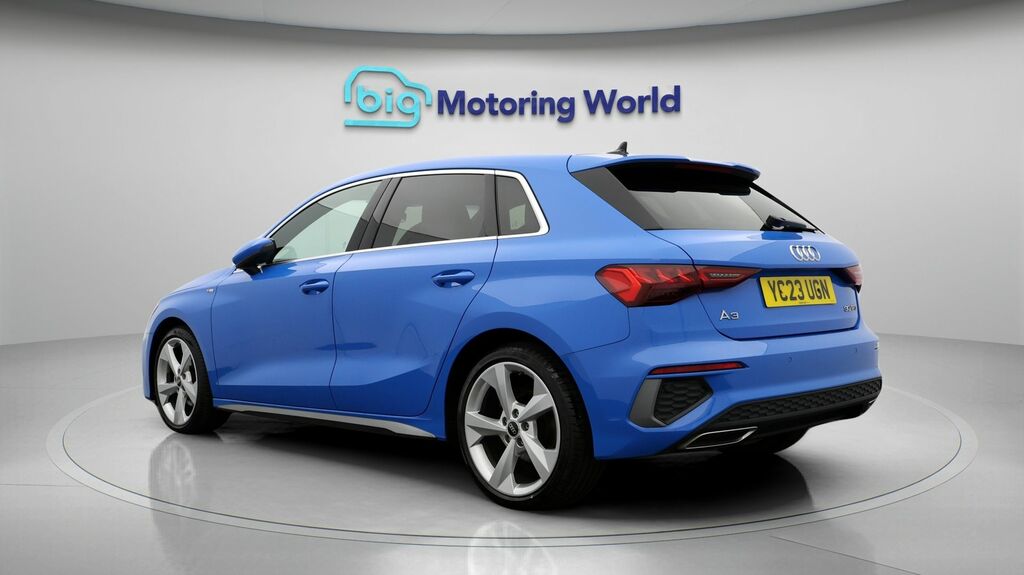 Audi A3 S Line YC23UGN Blue #5