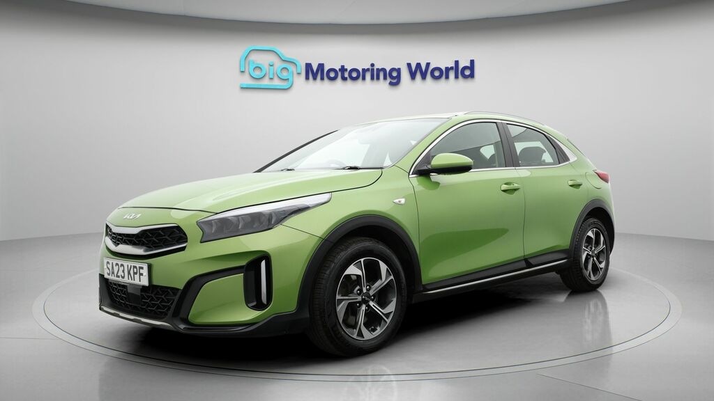 Kia Xceed 2 Green #3