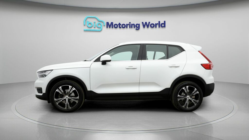 Volvo XC40 Inscription Pro DE20PXP White #4