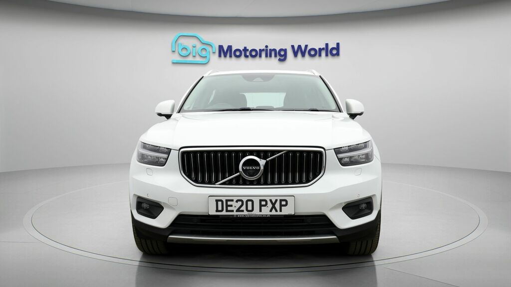 Volvo XC40 Inscription Pro DE20PXP White #2