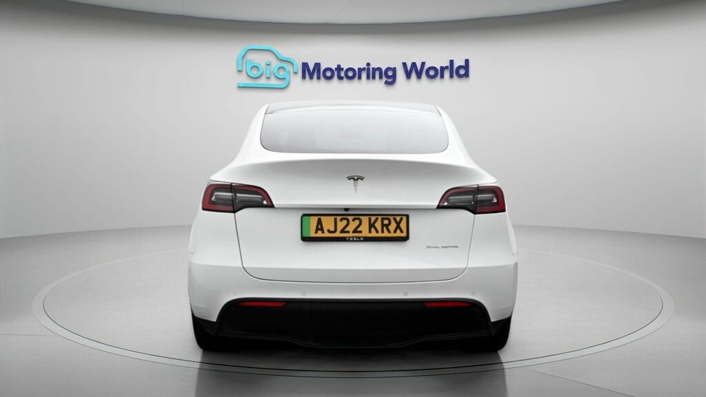 Tesla Model Y Long Range AJ22KRX White #6