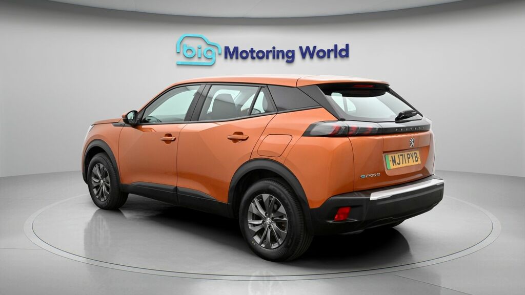 Peugeot e-2008 Active Premium MJ71PYB Orange #5