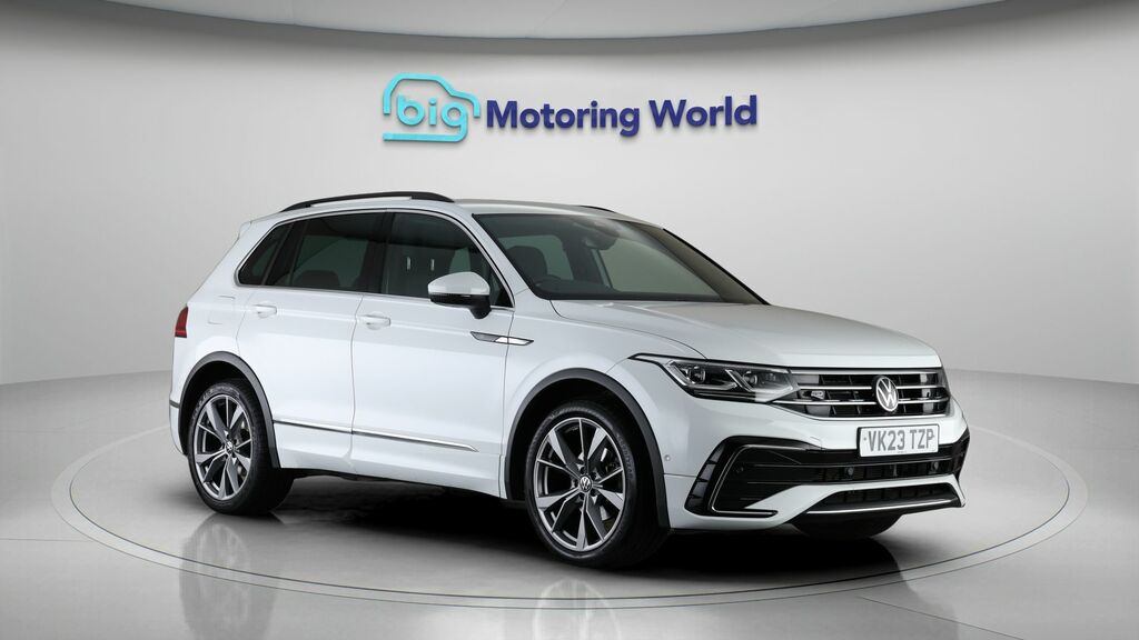 Volkswagen Tiguan R-line White