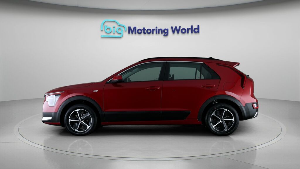 Kia Niro 2 DE23WVM Red #4