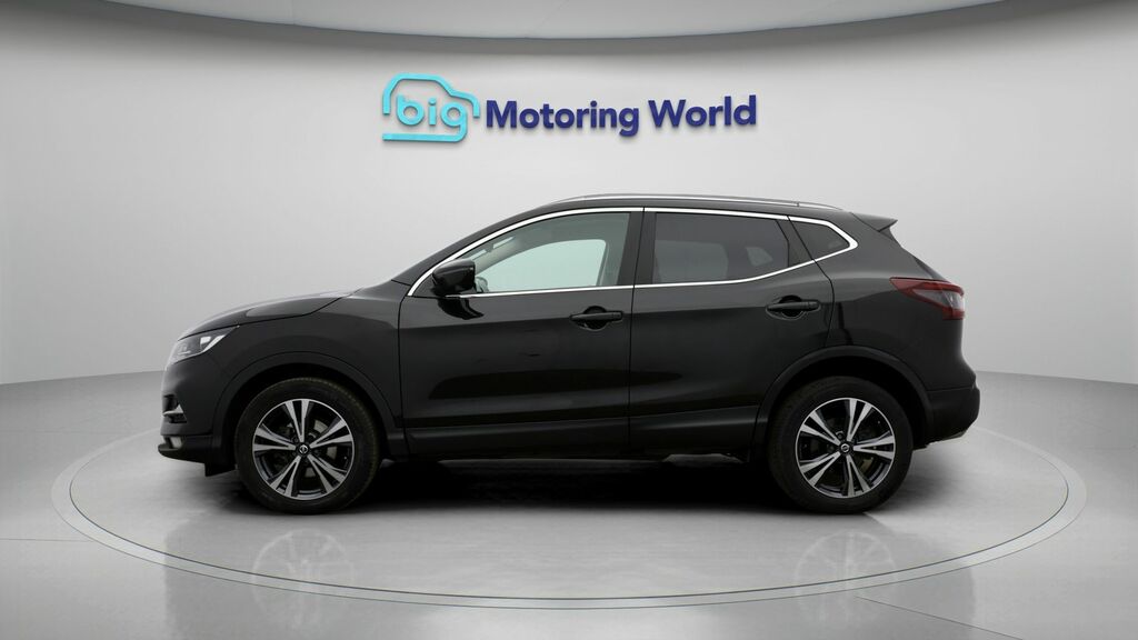 Nissan Qashqai N-connecta BW70OAV Black #4