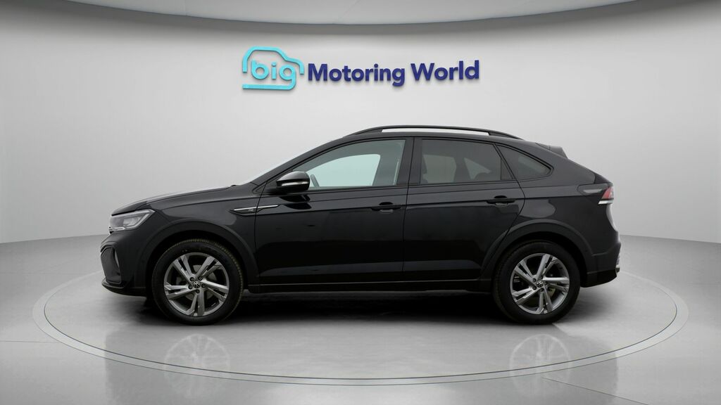 Volkswagen Taigo R-line YA72LRJ Black #4