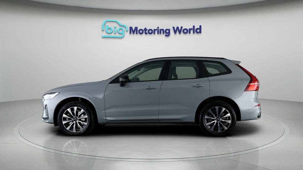 Volvo XC60 Plus Grey #4