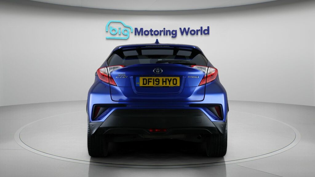 Toyota C-Hr Design Blue #6