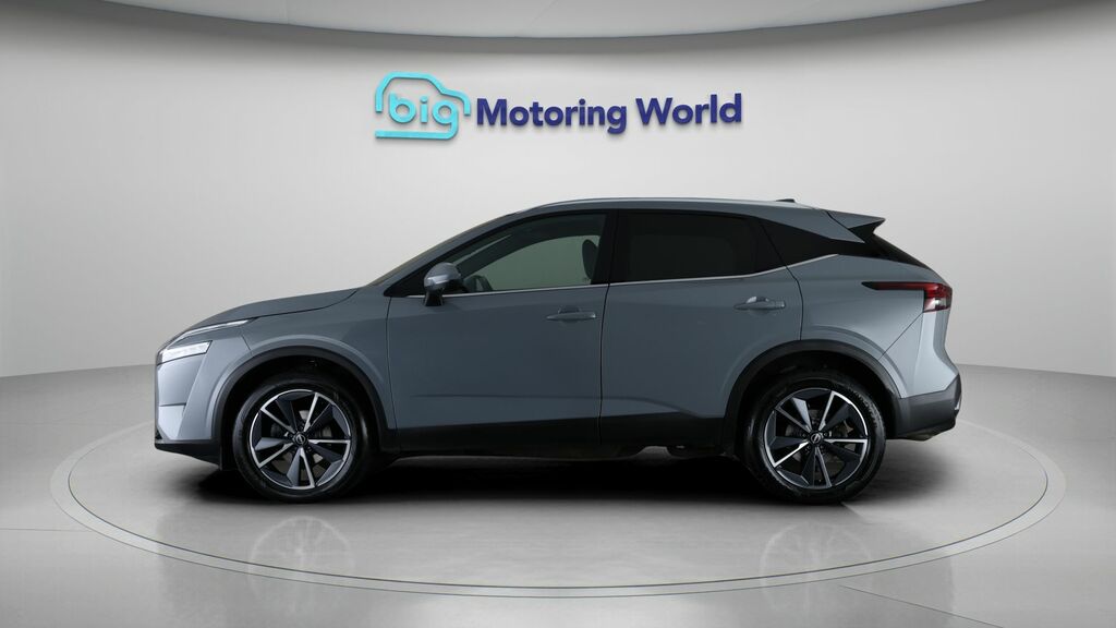 Nissan Qashqai Tekna Grey #4