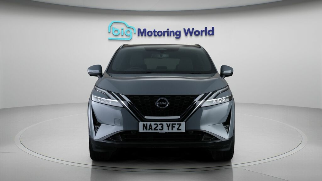 Nissan Qashqai Tekna Grey #2
