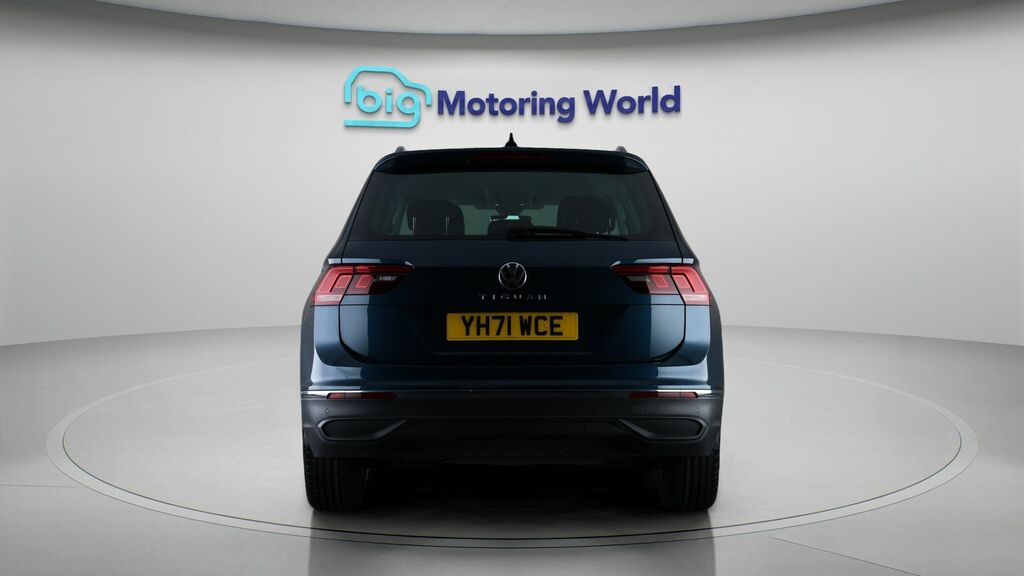 Volkswagen Tiguan Active Blue #6