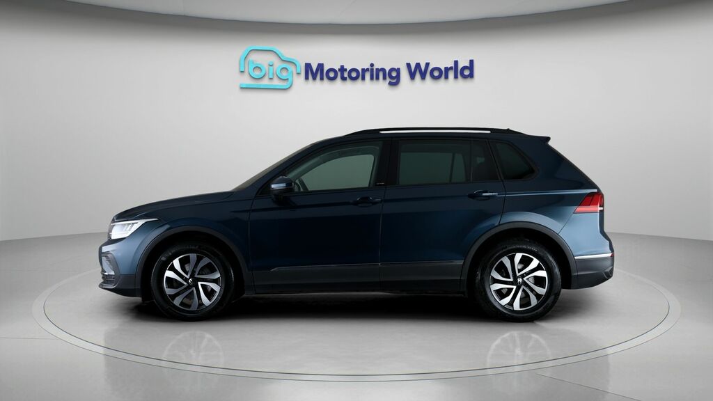 Volkswagen Tiguan Active Blue #4