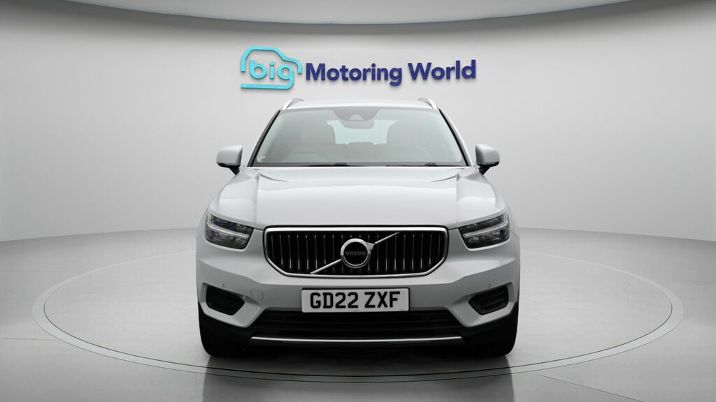 Volvo XC40 Inscription Silver #2
