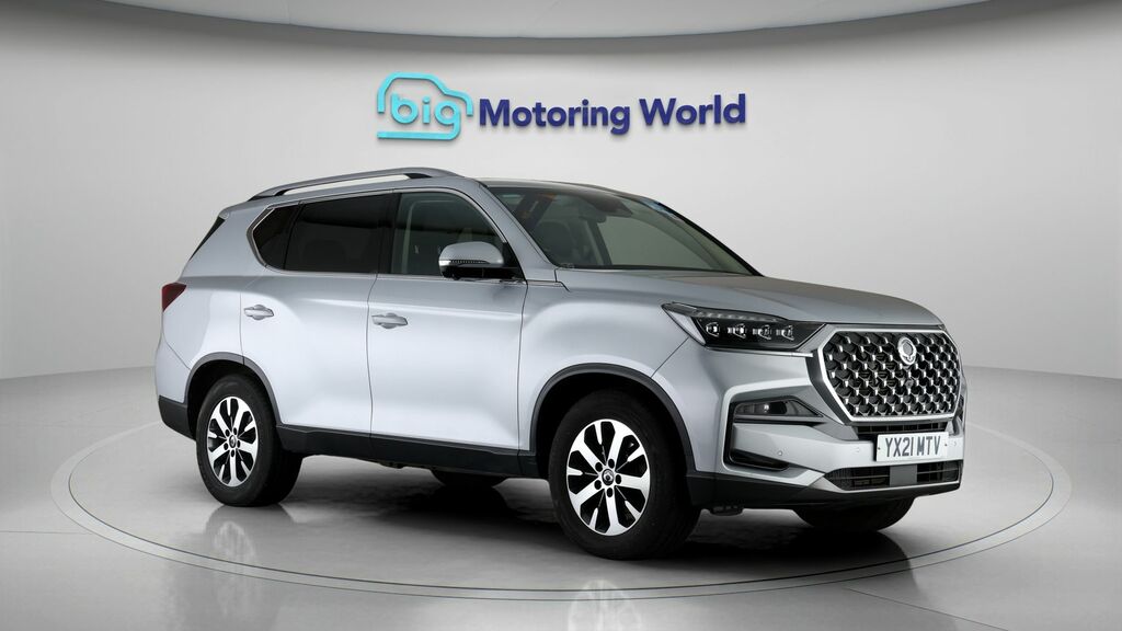 SsangYong Rexton Ultimate Silver