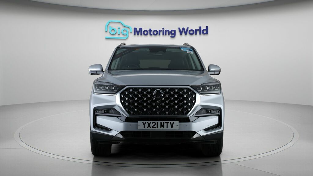 SsangYong Rexton Ultimate YX21MTV Silver #2