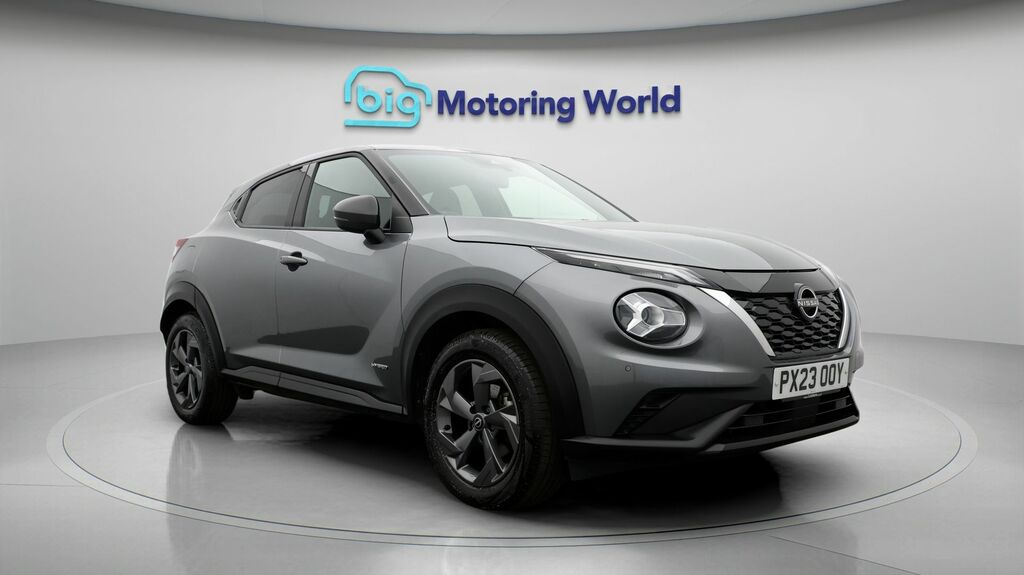 Nissan Juke N-connecta PX23OOY Grey